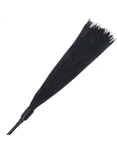 Darkness  Fetish Fusta Y Latigo Negro